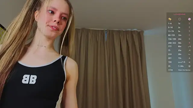 TiffinyMergist Chat XXX live