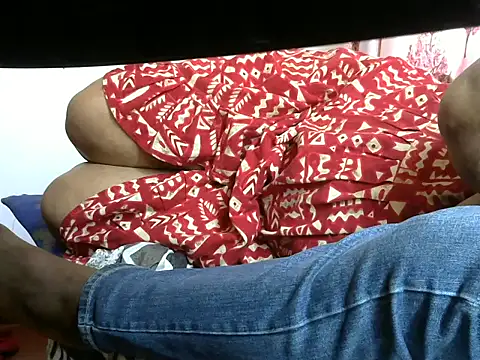 แชท XXX สดของ Mallu_Hots