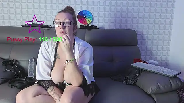 JadeStarUK Live XXX Chat