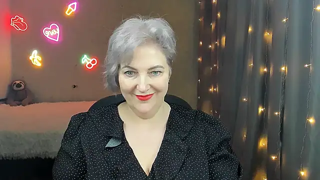 Mary-Leee 在線直播表演