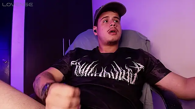 BjornSteel Live XXX Chat