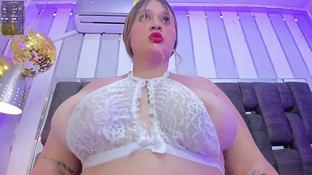 BriannaBBW 即時 XXX 聊天