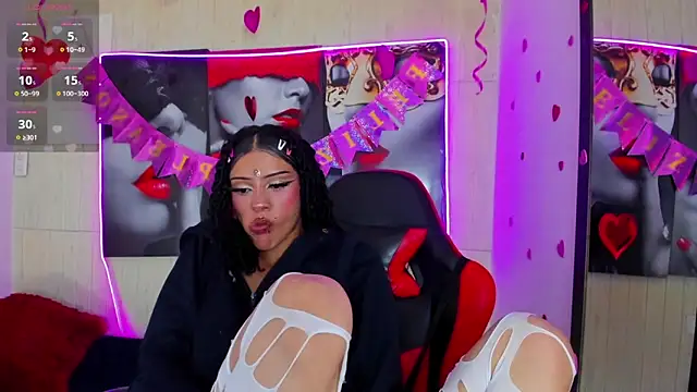 dolly_boob 即時 XXX 聊天