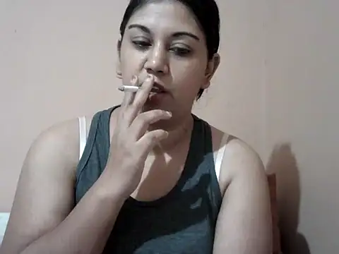 bellachow10 live XXX chat