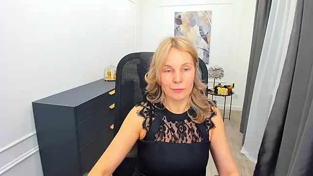 Chat +18 de Sinty_Devis ao vivo