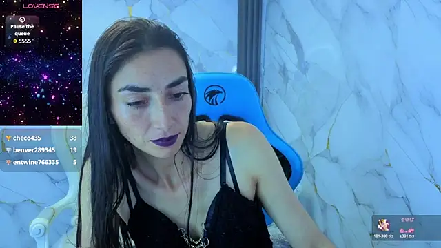 Maily_a_ Live XXX Chat