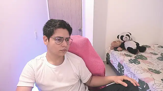 Asta_YunoXXX Adlı Modelin Web Kamerası Şovu