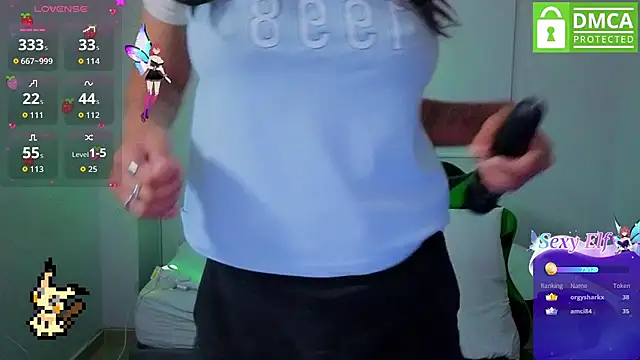 XXX chat uživo modela Lovelyamyy