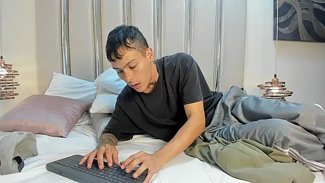 Ethan_Wolfe – webcam-show