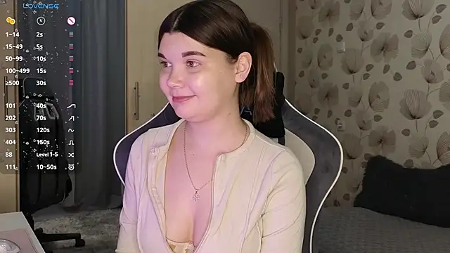 _cute_ice Adlı Modelin Canlı XXX Sohbeti