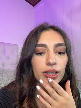 XXX chat uživo modela Ammy_Glow