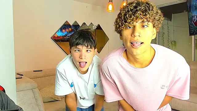 Chat XXX en directo de Houseofwarrios