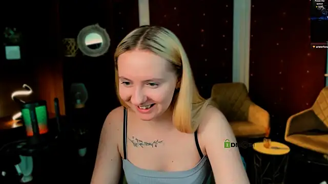 mila_glow1 Live XXX Chat