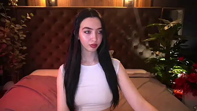 دردشة WildKittenX_ الجنسية المباشرة