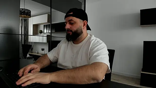 DravenPeak Adlı Modelin Canlı XXX Sohbeti