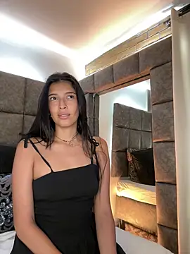 BrigitteVons' Live XXX Chat