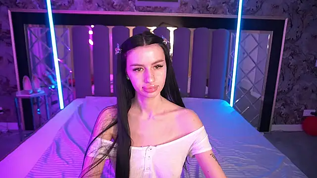 XXX chat uživo modela Snow_WhiteeeX