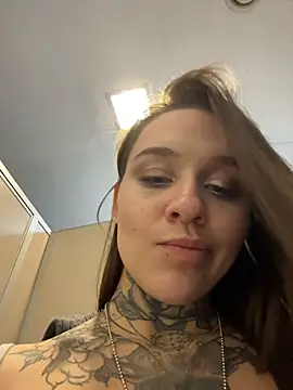 KishaMur's Live XXX Chat