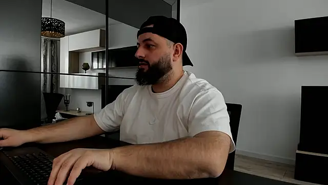 Czat XXX na żywo – DravenPeak