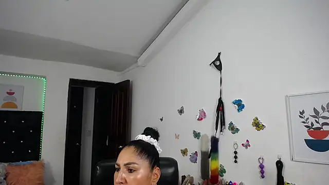 mature_bigboobs10 live XXX chat