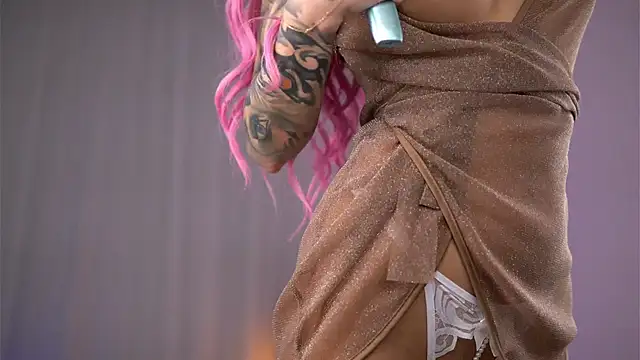 دردشة Miky_Lust الجنسية المباشرة