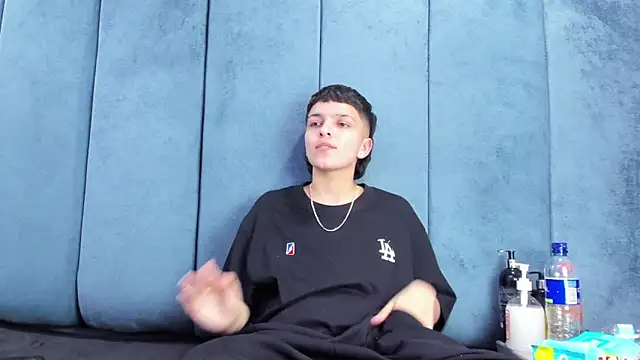 Megan_Thompson_'s Live XXX Chat