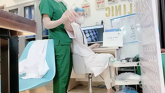 Clinic_Sexy – Live XXX-chat