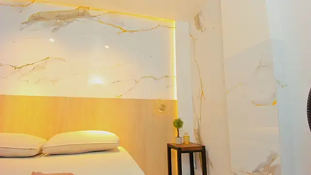 Chat +18 de kylie_ward ao vivo