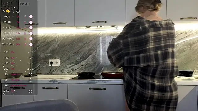 Chat XXX en directo de Alice_Wonders