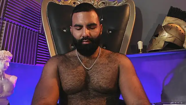 Chat +18 de BeardAndrew ao vivo