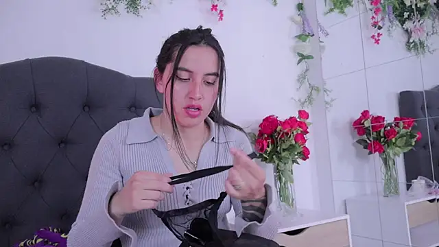 Chatroom XXX en direct de kaylee_lee