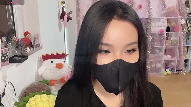 Tieu-May Chat XXX in diretta