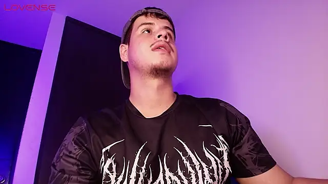 BjornSteel élő XXX-chatje