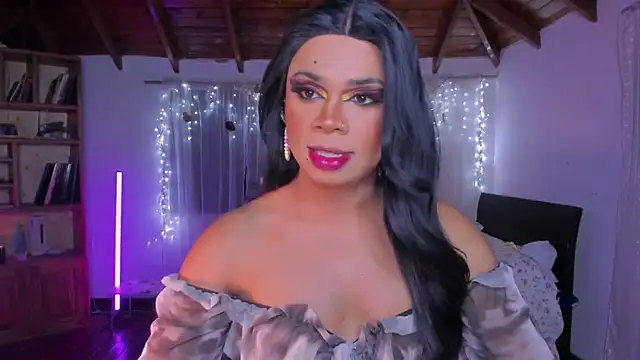 Chatroom XXX en direct de CuteRomi