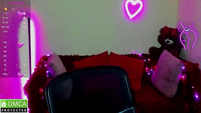 XXX chat uživo modela Alicia_love00