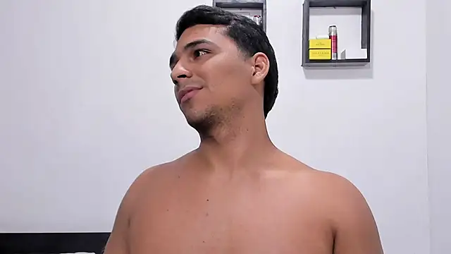 noah_belami Chat XXX in diretta