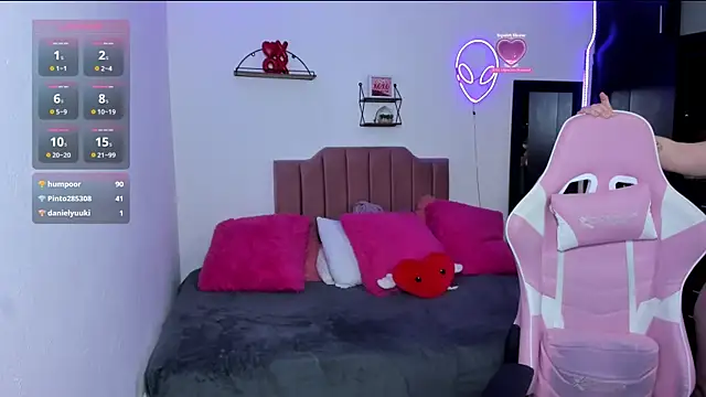 Živý XXX chat Nina_curves