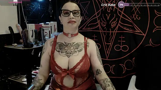 Evil_Queen_666's Live XXX Chat