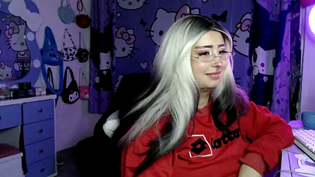 lussyevans24's Live XXX Chat