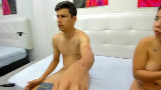 pandora78kyle: απευθείας συνομιλία ΧΧΧ