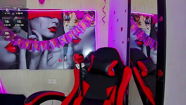 แชท XXX สดของ dolly_boob