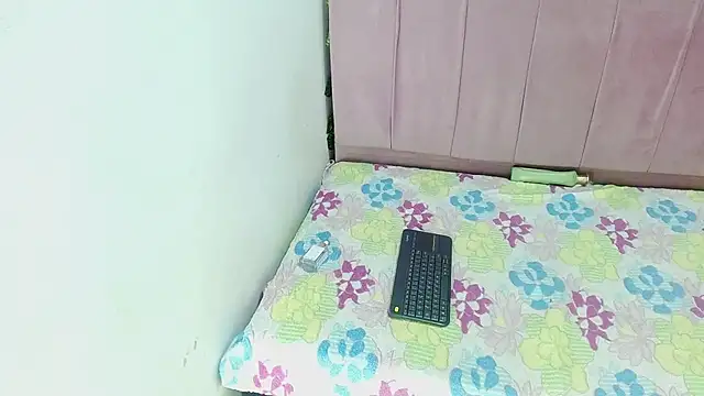 ariadnarogerscm101 Webcam-Show