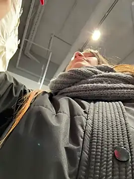  Онлайн чат XXX KishaMur