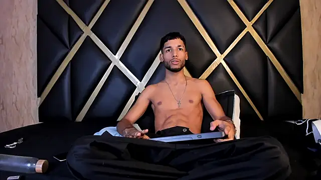 Živý XXX chat Thiagoferreti