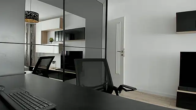 Živý XXX chat DravenPeak