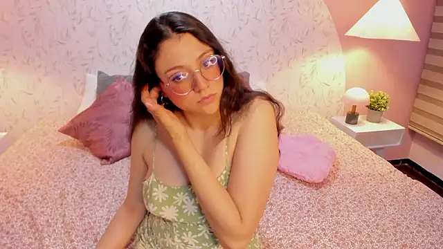 Angelie_Rosebrm – Naživo XXX chat