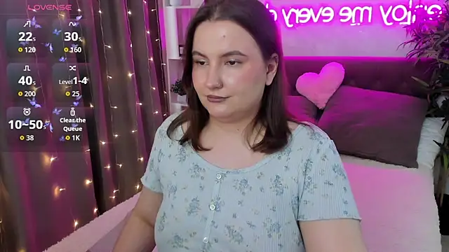 FeralPeach's Live XXX Chat