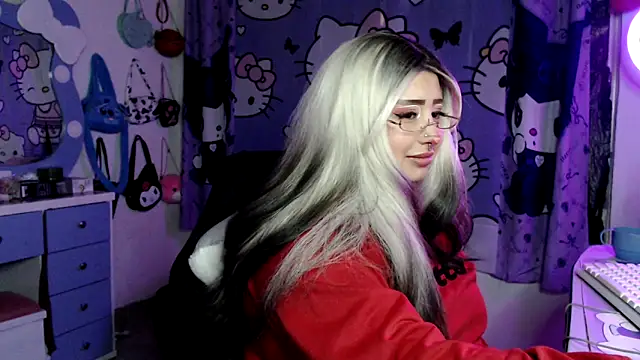 lussyevans24のライブXXXチャット