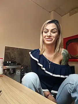 TiffanyMaze Webcam show