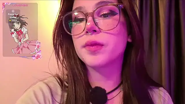 Онлайн чат XXX Yuri_Stars